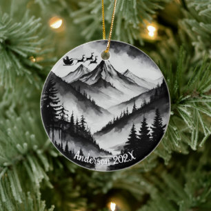 Personlig Vattenfärgshus över bergen Julgransprydnad Keramik