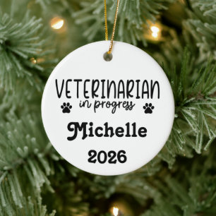 Personlig veterinär på gång julgransprydnad keramik