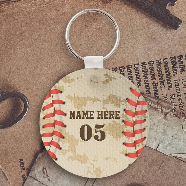 Personlig Vintage Baseball Namn Number Retro Nyckelring (Skapare uppladdad)