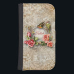 Personlig Vintage Damask Ro Plånboksfodral<br><div class="desc">Romantisk vintage-inspirerad design med en plats för personlig anpassning omgiven av ornerade blommor, fåglar och sprejsprejer av ro på en nödsituation i dammbakgrunden. Anm.: Skuldade, graverade, präglade och dimensionella effekter, skiktade, åldras eller eroderade utseenden, struktur och skuggor som uppnås digitalt. Den faktiska produkten har en plan yta. Fransk Garden-bakgrund papper...</div>