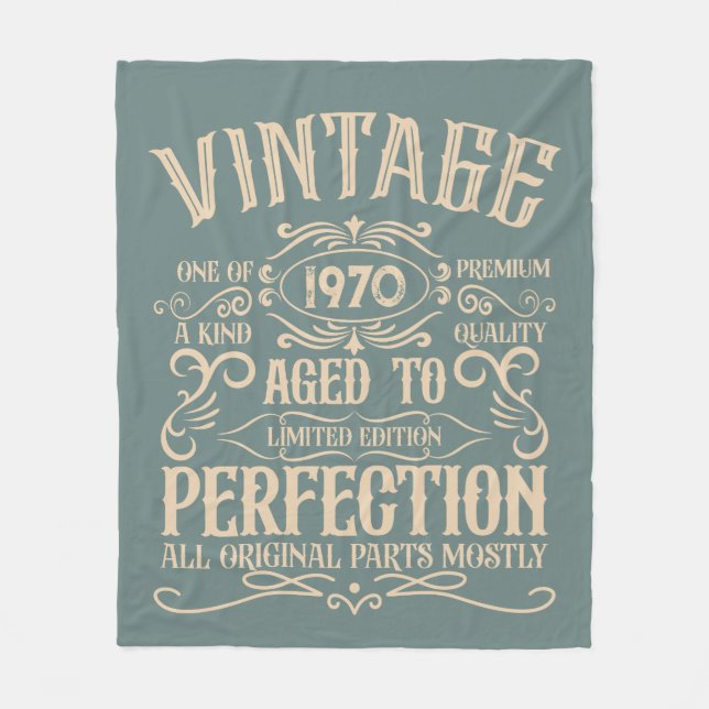 Personlig vintage födelsedagsfest whiskey etikett  fleecefilt (Framsidan)