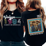 Personlig Vintagen Foto Birthday Coola i åldersgru T Shirt<br><div class="desc">Vi presenterar vår Personlig Vilken ålderdomlig Anpassningsbar av Vintagen Foto Birthday T-Shirt, en tidlös hyllning till din speciella dag! Fånga den klassiska nostalgien från årtionden borta av med vår återinspirerade garanti, perfekt för varje milstolpe på födelsedagskalender. Vare sig du vrider 70, 80 eller 90, eller firar de stora 21, 30,...</div>