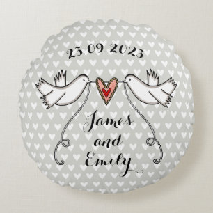 Personlig White Doves Bröllop Gift Cushion Rund Kudde