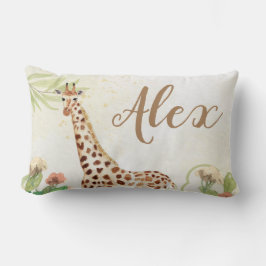 Personlig woodland safari giraffe greenery childre lumbarkudde
