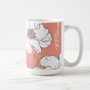 Personliga Eleganta Vita Blommor på Korall Kaffemugg