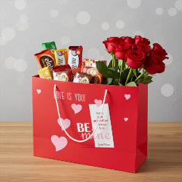 Personliga flirtiga rosa hjärtan på rött för par