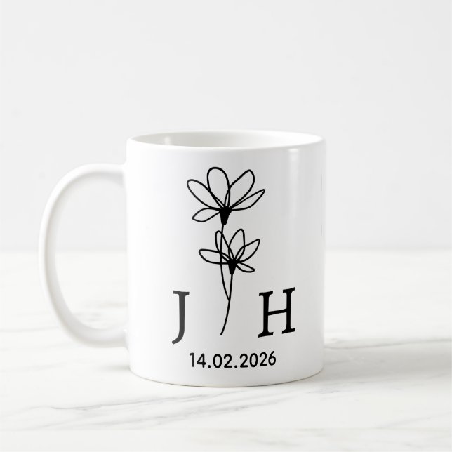 Personliga initialer, datum Blommiga parinitialer Kaffemugg (Vänster)
