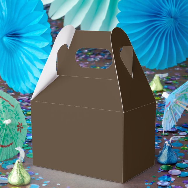 Personliga kaffebruna presentaskar – Gable 4x2.5x5 (Part)