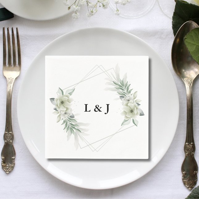 Personliga Monogram Grönska Initialer Bröllop Pappersservett (Personalized greenery monogram napkins add elegant charm to your wedding table.)