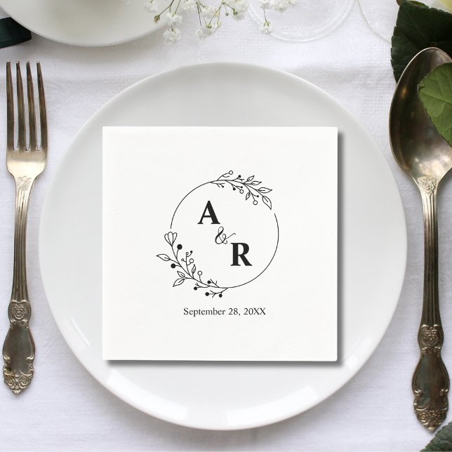 Personliga Rustika Blommiga Blad Bröllopsinitialer Pappersservett (Personalized rustic floral leaf initials napkins add warm charm to your wedding table)