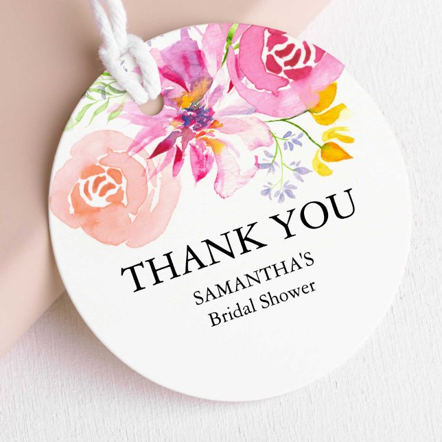Personliga tacksamtackskort Vattenfärg blommor Brö Gåvor Etiketter (Bridal shower favor tags feature unique watercolor pink floral art by Victoria Grigaliunas )