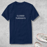 Personligen Anpassningsbar T Shirt<br><div class="desc">Lägg enkelt din anpassningsbar till den här t-shirt för att skapa en gåva av typ en. Det finns utrymme för 1,  2,  3,  linjer text. Lägg till ett citat,  roligt ordspråk,  någons namn,  etc. Byt färg till en kvinnas eller barns storlek. Så många möjligheter.</div>