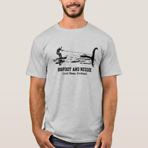 Personligen Bigfoot och Nessie Loch Ness T Shirt