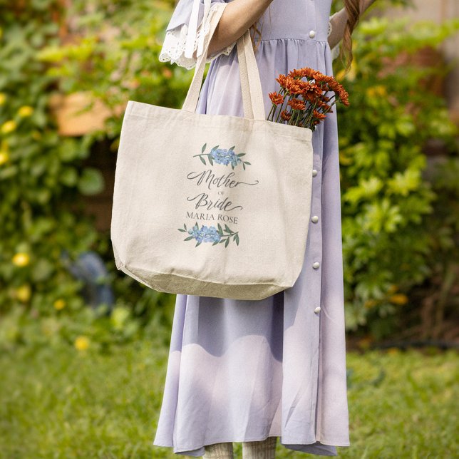 Personligen Budens mamma Blue Blommigt Jumbo Tygkasse (Mother of the bride personalized tote bag.)