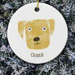 Personligen Cute Golden Labrador Retriever Hund Julgransprydnad Keramik<br><div class="desc">Ta lite helgdag till träd med den här personligen Golden Labrador Retriever-designen, med originalkonst av Nic Squirrell. Med en roligt vattenfärgsmålning av en söt och lovvärd hund är det här ett perfekt sätt att visa kärlek för din hårig vän. Den passar in i namn efter ditt val och ger en...</div>