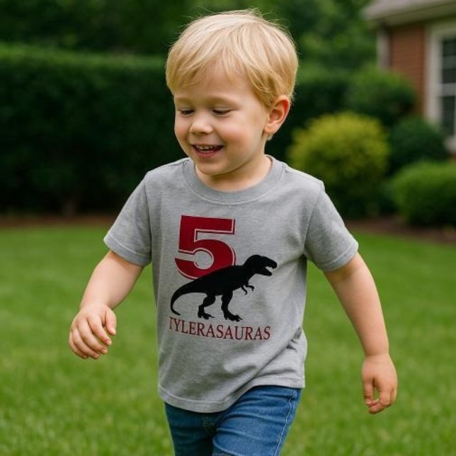 Personligen Dinosaur Shirt, 5:e födelsedagen T Shirt (Skapare uppladdad)