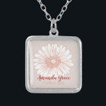 Personligen Flower Girl Daisy Silverpläterat Halsband<br><div class="desc">Det gör det till en perfekt gåva till en blomflicka. E-posta mig på JMR._Designs@yahoo.com om du behöver hjälp eller har speciella förfrågningar.</div>