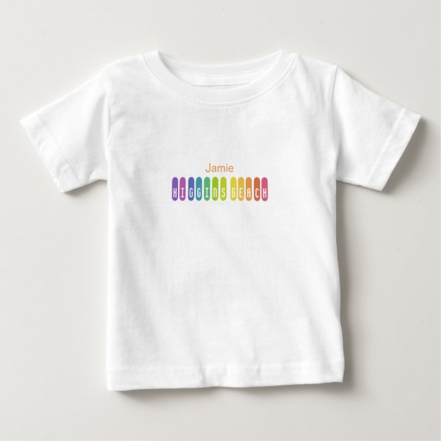 Personligen Higgins Beach Rainbow Typography T Shirt (Framsida)