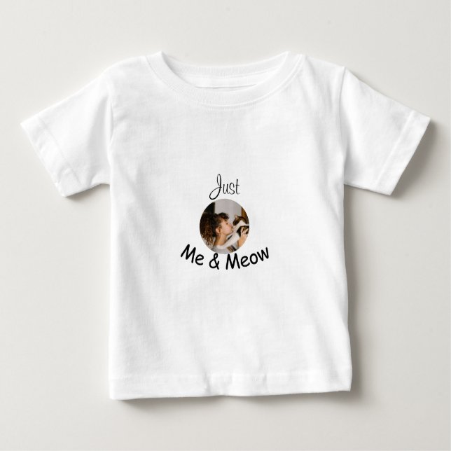 Personligen "Just Me and Meow" - Fotomall - T Shirt (Framsida)