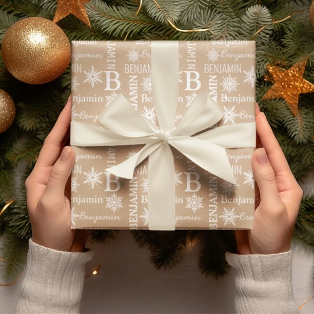 Personligen Kraft vid Juldagen Snö Upprepande Namn Presentpapper (Christmas Snow Repeating Name Personalized Kraft Wrapping Paper)