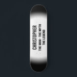 Personligen Man Black White Urban Monogram Mini Skateboard Bräda 18,5 Cm<br><div class="desc">Låt alla veta vem mannen på gatan,  mannen eller kontoret är med denna episka stadsdäck. Personlig med namn och typografiskt stil citerar "Mannen - Myten - Legenden. Urban stil gata konst i klassiskt svart och vitt färg.</div>