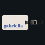 Personligen Namn i Elfenbenskusten och Blå fetstil Bagagebricka<br><div class="desc">Bold Modern Typography Personlig Namn Luggage Tag i Ivory och Blue</div>