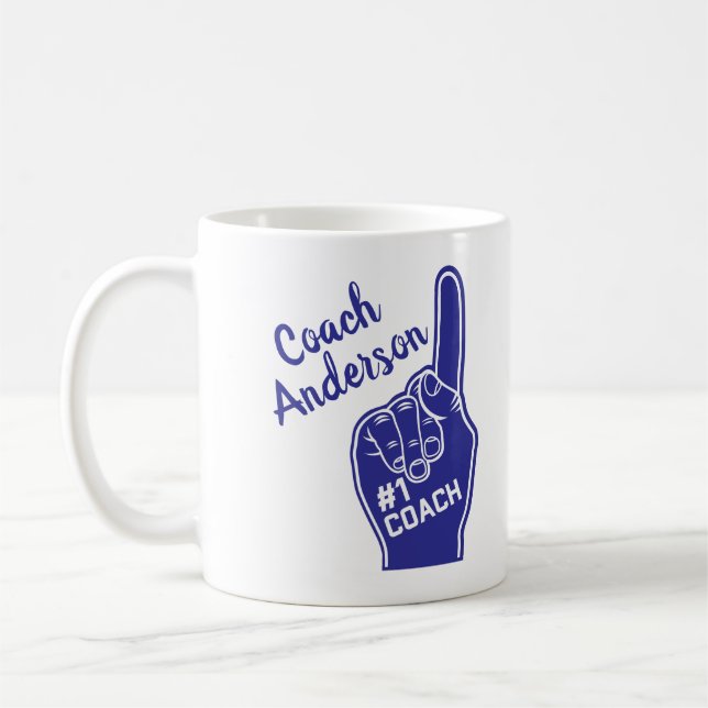 Personligen numrerar en lagledare skummar fingret kaffemugg (Vänster)