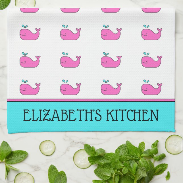 Personligen Preppy Nautical Rosa and Aqua Whale Kökshandduk (Vikta)