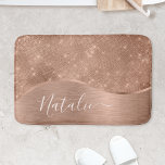 Personligen Ro Guld Glitter Badrumsmatta<br><div class="desc">Anpassa enkelt den här ro guld-borstat metall och glamorös faux glitter-formad badmatt med ditt eget namn.</div>