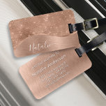 Personligen Ro Guld Glitter Bagagebricka<br><div class="desc">Anpassa enkelt den här ro-guld-borstat metall och glamorös faux-glitter-beskyddande bagagemärke med ditt eget namn.</div>