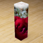 Personligen Röd ros Vin Box Romantic Ro Box Presentask För Vinflaska<br><div class="desc">Röd ros Vin Box Personlig Ro Boxes Romantic Ro Gift Boxes Smyckeskriner Keepsakes Classic Röd ros Boxes Ditt namn Här Alla hjärtans Gift Vin Boxes Anpassade Ro för manar Mementos Typsnitt, Kvinnor, pojkar, flickor Klicka på "Anpassa" för att lägga till mer text Välj Anpassningsbar och Färg Personlig Bröllop Rosor Vin...</div>