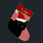Personligen Santa Black Kort Hair Cat Grönt Öga Stor Julstrumpa<br><div class="desc">Skapa en personlig för päls baby. Den här designen består av en kort hårsvart katt med grönt öga som bär en julhatt i färg. Anpassa bakgrunden eller texten till kostym efter dina behov. Ursprunglig design av Night Uggla Menagerie,  2017.</div>