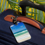 Personligen Seaside, vacker boeach Vacation Bagagebricka<br><div class="desc">Ett vackert havsfoto som tagits på den idealiska semesterorten Destin i Florida gör en söt personlig semesterresetagg för en kustnära resa. Den vackra grönten vatten i Sandestin tvättar upp till sandstranden under serene blå himmel för att göra perfekten till scenbild för din tropiska öflykting.</div>