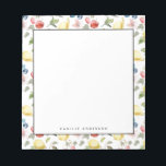 Personligen Watercolor Lemons och Berries Mönster Anteckningsblock<br><div class="desc">Anpassade botaniskt anteckningsblock. Den har en mönster av citroner,  körsbär och blåbär. Anpassa genom att lägga till namn och andra detaljer Det botaniska anteckningsblocket är perfekt som gåva.</div>
