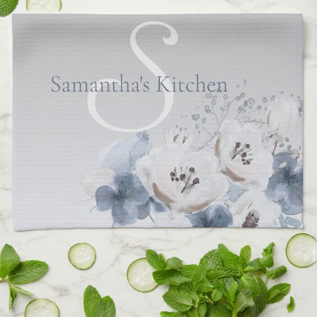 Personligen Winter Watercolor Blommigt Monogram Kökshandduk (Vikta)