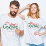 Personligens julfamilj Namn T Shirt<br><div class="desc">helgdag med den här julfamiljens T-shirt-design. Perfekt till ge som julklapp till hela familjen! Perfekt för familjesemester eller stora familjesammankomster!</div>