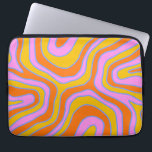 Personligens Retro 70-Abstrakt Vågigt Linjer Laptop Fodral<br><div class="desc">Personlig boho retro 70:s stil-abstrakt vågigt linjer laptop sleeve i rosa,  orange och gult guld.</div>