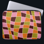 Personligens Retro 70-Abstrakt Vågigt Linjer Laptop Fodral<br><div class="desc">Personlig boho retro 70:s stil-abstrakt vågigt linjer laptop sleeve i grönt,  rosa,  brun.</div>