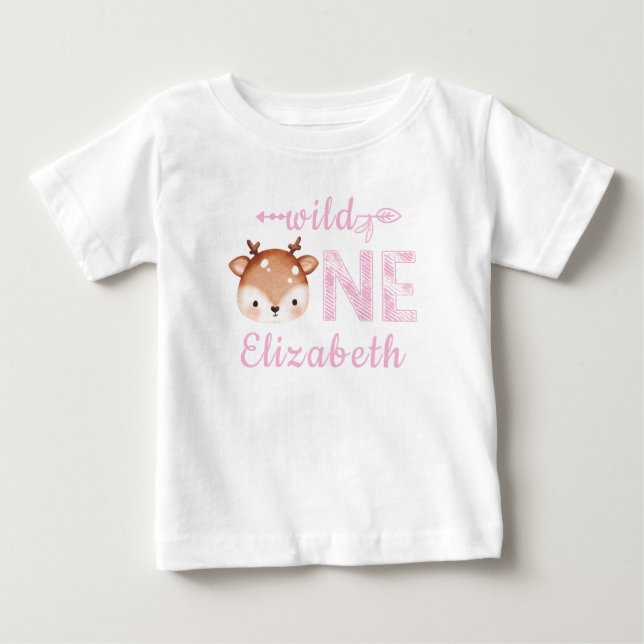 Personligens Rosa VILD EN Hjort första födelsedag T Shirt (Framsida)