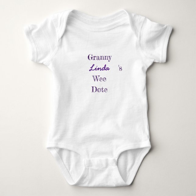 PersonligGrannybaby T Shirt (Framsida)