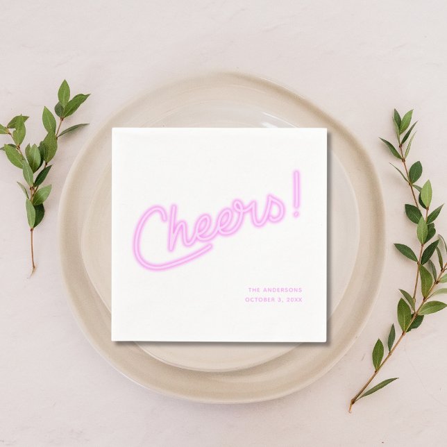 Personligt Anpassad Neonlila Bröllopspresent Pappersservett (Neon Purple Cheers Personalized Wedding Napkins)