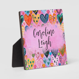 Personligt barnkammarmotiv med färgglada hjärtan