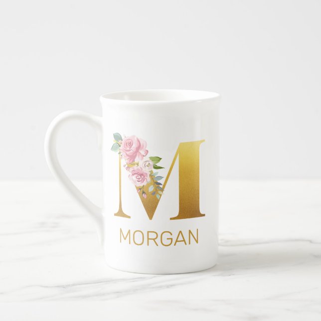 Personligt blomsterinitialmonogram benporslin mugg (Vänster)