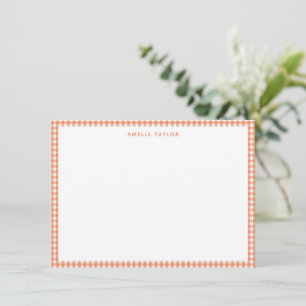 Personligt brevpapper med korallorange gingham-rut anteckningskort