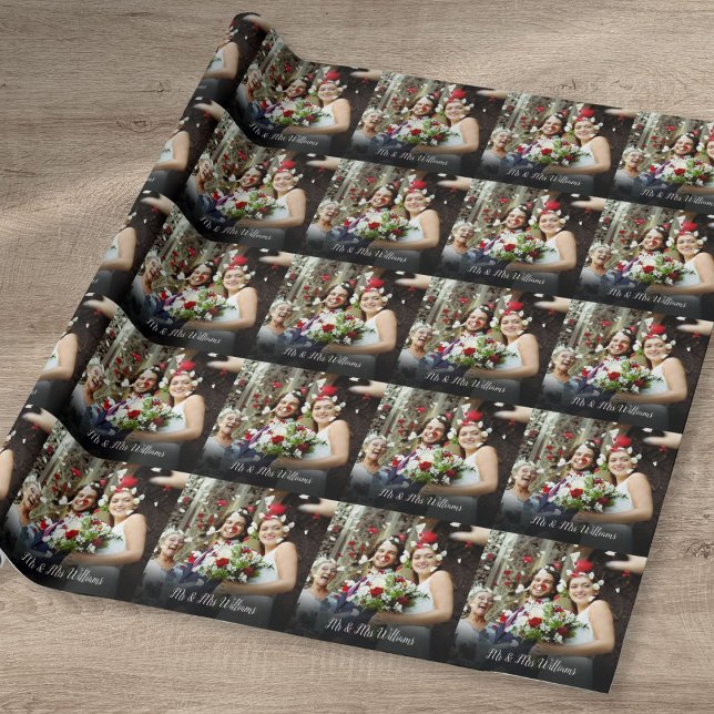 Personligt bröllopsfoto manusnamn presentpapper (Personalized Wedding Photo Script Name Wrapping Paper)