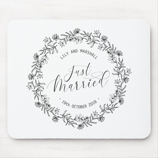 Personligt 'Just Married' Blommig | Musmattor (Framsidan)