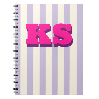 Personligt monogram lila rand initial anteckningsbok