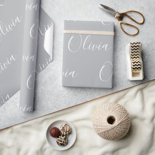 Personligt namn Elegant Grå Modern Presentpapper (Hantverk)