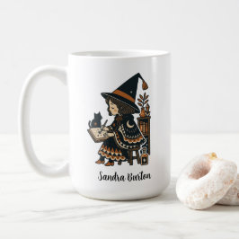 Personligt namn eller text med häxa som studerar kaffemugg
