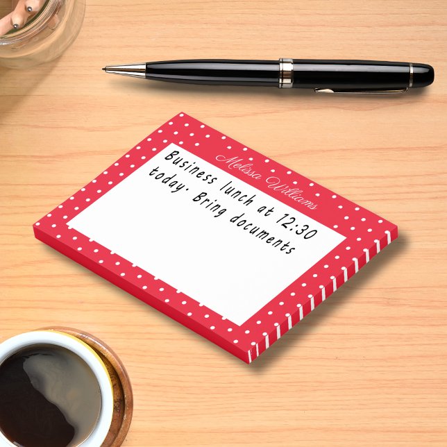Personligt Namn Röd Vit Prickmönster Post-it Block (Personalized Name Red White Polka Dot Pattern Post-it Notes)
